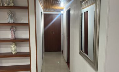 VENDO BONITO Y AMPLIO APARTAMENTO EN CIUDAD SALITRE, BOGOTA