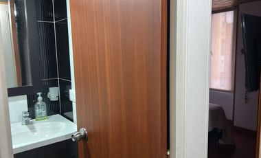 VENDO BONITO Y AMPLIO APARTAMENTO EN CIUDAD SALITRE, BOGOTA