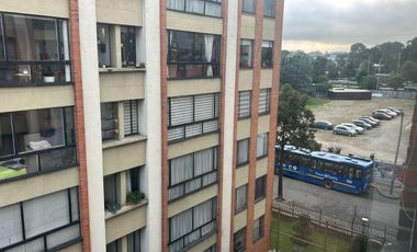 VENDO BONITO Y AMPLIO APARTAMENTO EN CIUDAD SALITRE, BOGOTA