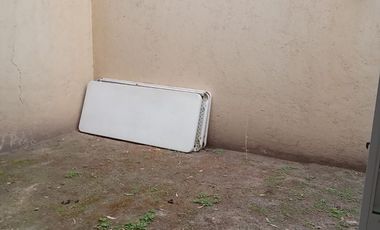 LAGO ESMERALDA, CONJUNTO CERRADO, SEGURIDAD 24 HS CALLE BRUMA. BONITA Y COMODA CASA