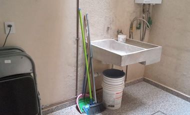 LAGO ESMERALDA, CONJUNTO CERRADO, SEGURIDAD 24 HS CALLE BRUMA. BONITA Y COMODA CASA