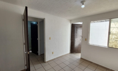 CASA EN VENTA EN GEOVILAS LA ARBOLADA, TLAJOMULCO