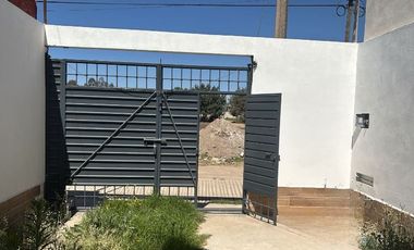 OPORTUNIDAD UNICA DE CASA EN COL LA JOYA $930,000