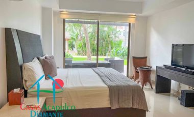 Terraza con jacuzzi y acceso directo al jardín