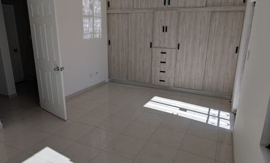 FRACC. PRIVADO POR CALLE JUPITER