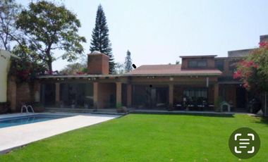 CASA LOMAS DE ATZINGO