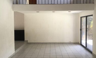 CASA LOMAS DE ATZINGO