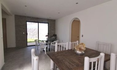 💡 Espaciosa, luminosa y lista para vivir – ¡Tu casa en Tequisquiapan te espera! 🏡✅