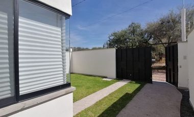 💡 Espaciosa, luminosa y lista para vivir – ¡Tu casa en Tequisquiapan te espera! 🏡✅