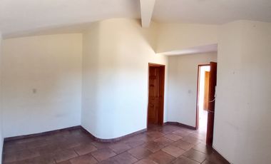 🌿 Tu Refugio Ideal con Jardines, Alberca y Casa de Visitas 🏡💦 Casa en VENTA Granjas Tequisquiapan 🌺