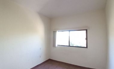 🌿 Tu Refugio Ideal con Jardines, Alberca y Casa de Visitas 🏡💦 Casa en VENTA Granjas Tequisquiapan 🌺