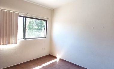 🌿 Tu Refugio Ideal con Jardines, Alberca y Casa de Visitas 🏡💦 Casa en VENTA Granjas Tequisquiapan 🌺