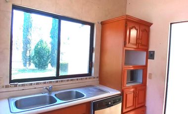 🌿 Tu Refugio Ideal con Jardines, Alberca y Casa de Visitas 🏡💦 Casa en VENTA Granjas Tequisquiapan 🌺
