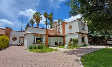 🔥 Casa con Bóvedas y Chimenea – Encanto y Estilo en Tequis, Casa en VENTA Tequisquiapan Queretaro