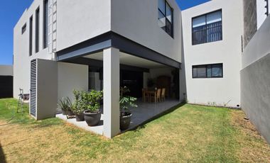 CASA EN RENTA CONDOMINIO COLINAS DE JURIQUILLA