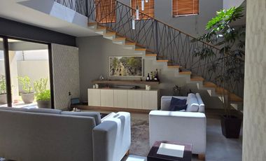CASA EN RENTA CONDOMINIO COLINAS DE JURIQUILLA