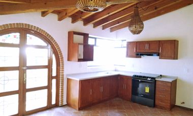 🏡 Casa Estilo Mexicano 🤠 de 2 Recámaras Ubicada en Esquina 🌿
