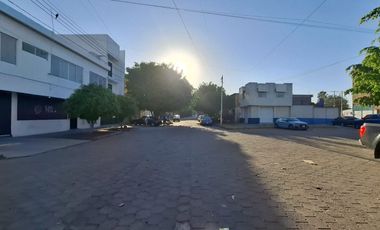 OFICINAS EN RENTA -  MARIANO ESCOBEDO Y LOPEZ MATEOS EN LEON GTO