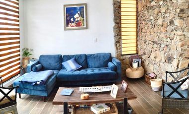 Casa en Renta Amueblada con Terraza y Patio • Ejido Esteban Cantú, Ensenada B.C.