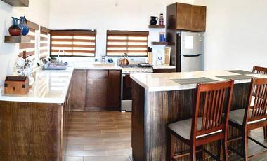 Casa en Renta Amueblada con Terraza y Patio • Ejido Esteban Cantú, Ensenada B.C.