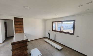 SE ARRIENDA CASA , UBICADA EN LINDEROS , COMUNA DE BUIN