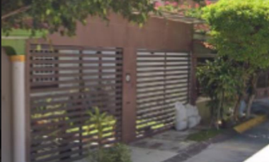 VENTA DE HERMOSA CASA