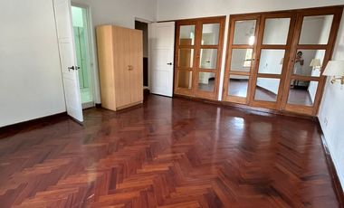 Venta de hermosa casa en San Antonio Miraflores