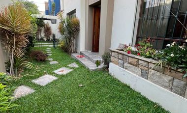 Venta de hermosa casa en San Antonio Miraflores