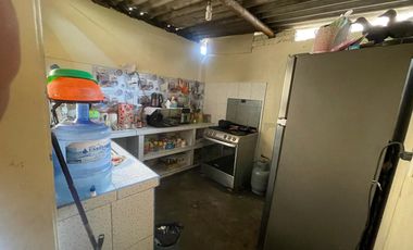 VENTA DE CASA EN AV. BAYOVAR EN SJL