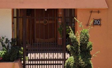 REMATO PRECIOSA CASA EN JURISTAS 81, CIUDAD SATÉLITE, NAUCALPAN ESTADO DE MÉXICO