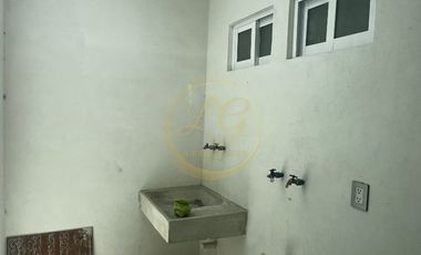 Casa con recámara en planta baja, Veracruz, Ver.