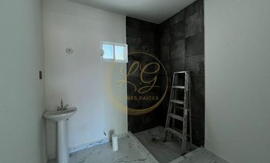 Casa con recámara en planta baja, Veracruz, Ver.