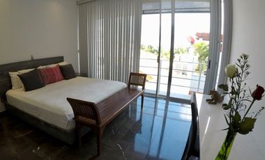 Lujosa villa en exclusivo complejo de Playa del Carmen