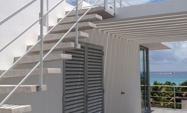 Lujosa villa en exclusivo complejo de Playa del Carmen