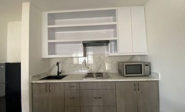 RENTA DEPARTAMENTO SEMI AMUEBLADO EN SATELITE EN MONTERREY