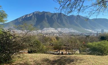RENTA DEPARTAMENTO SEMI AMUEBLADO EN SATELITE EN MONTERREY