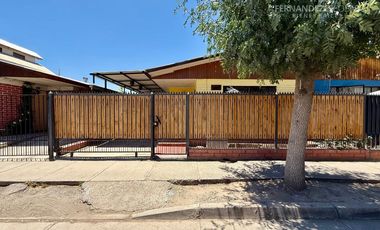 LOS ANDES - ARRIENDA CASA 2D 1B 3E - EL HORIZONTE