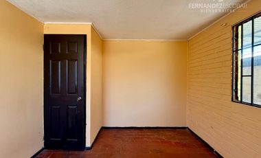 LOS ANDES - ARRIENDA CASA 2D 1B 3E - EL HORIZONTE