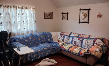 ESPECTACULAR CASA EN CONDADO DE SAYAVEDRA ESTILO INGLES