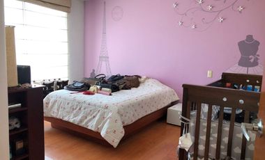HERMOSA CASA EN LOMAS VERDES SEXTA SECCION LISTA PARA HABITAR