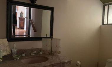 HERMOSA RESIDENCIA EN VENTA  2 PLANTAS ,CON RECAMARA EN PLANTA BAJA , CERCA DE COLEGIO DE PRESTIGIO EN SALTILLO COAH¡
