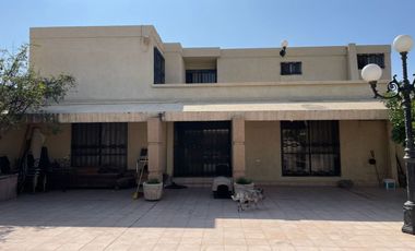 HERMOSA RESIDENCIA EN VENTA  2 PLANTAS ,CON RECAMARA EN PLANTA BAJA , CERCA DE COLEGIO DE PRESTIGIO EN SALTILLO COAH¡
