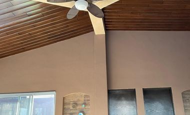 HERMOSA RESIDENCIA VIP EN PROVENZA RESIDENCIAL