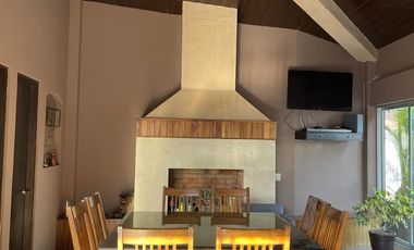 HERMOSA RESIDENCIA VIP EN PROVENZA RESIDENCIAL