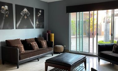 HERMOSA RESIDENCIA VIP EN PROVENZA RESIDENCIAL
