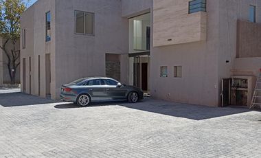 6 NUEVAS CASAS CON BUENA LUZ NATURAL Y VISTA A LAS MONTAÑAS