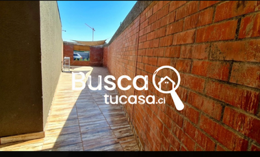 Hermosa casa grande y con amplio terreno  condominio Hacienda Limay Buin