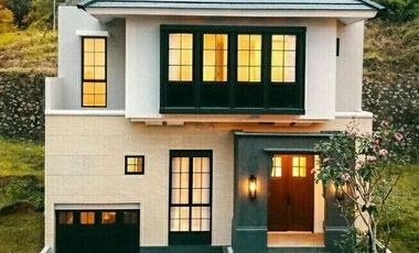 ANDALUSITE Premium Class Home Living in CitraSun Garden Semarang