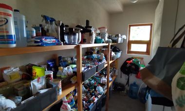 * INCREÍBLE CASA ESTILO EUROPEO CON UBICACIÓN Y VISTA PRIVILEGIADA EN TEPOZ