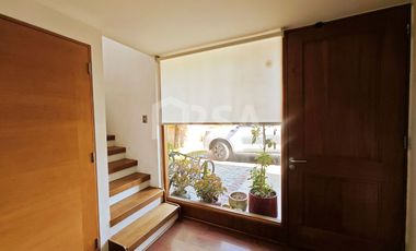 CASA 5 HABITACIONES/3 BAÑOS EN AVENIDA LAS PERDICES 4760, CONDOMNIO CERRADO, PEÑALOLÉN